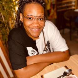 Profielfoto van Sharnella op Oppasland