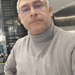 Profielfoto van Reza op Oppasland