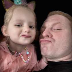 Profielfoto van Krzysztof op Oppasland