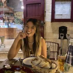 Profielfoto van Qiong Li op Oppasland