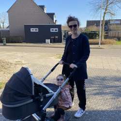 Profielfoto van Dewi op Oppasland