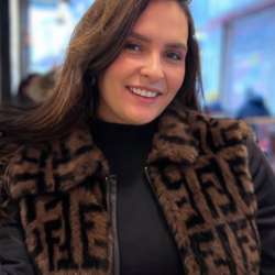 Profielfoto van Tugba op Oppasland